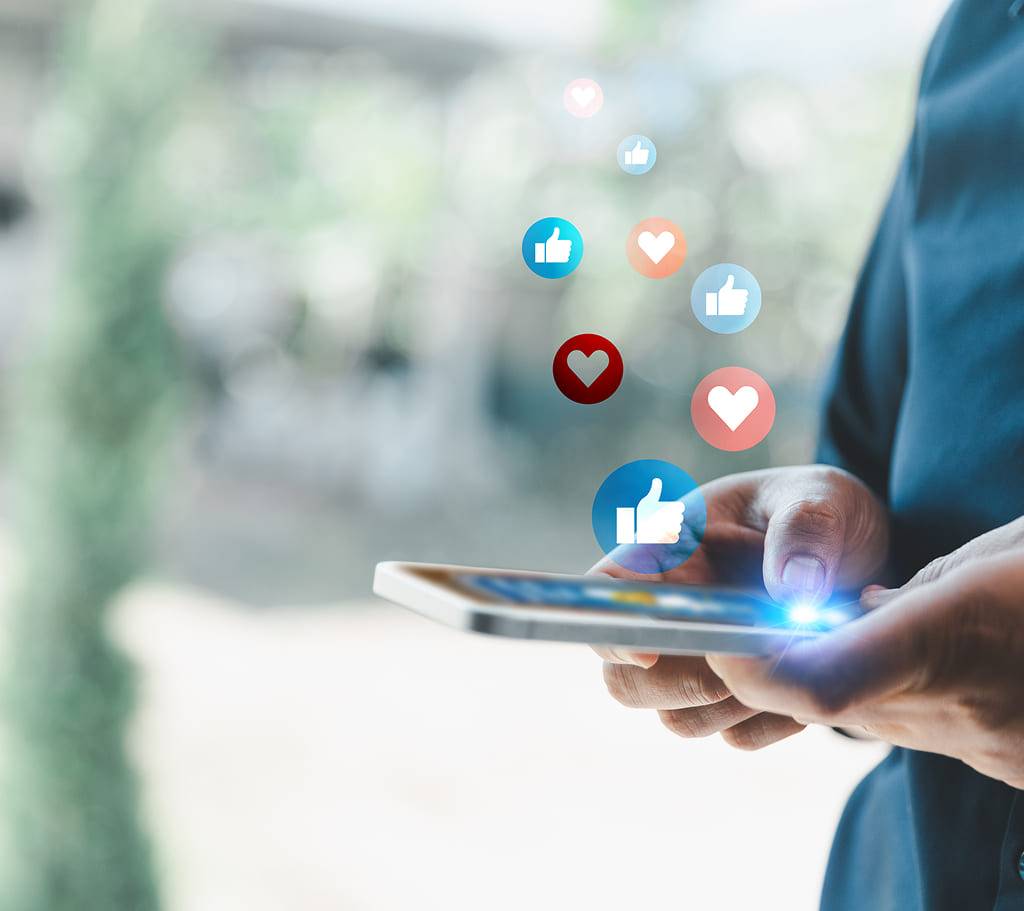 Social Media Marketing Overview Main Image